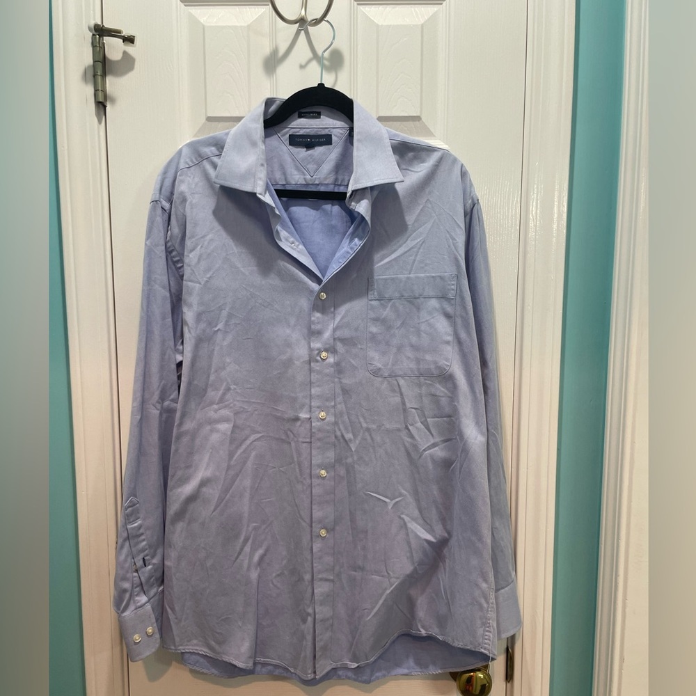 Gently Worn Tommy Hilfiger Button Down Long Sleeve Shirt